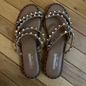 Cushionaire Sandals